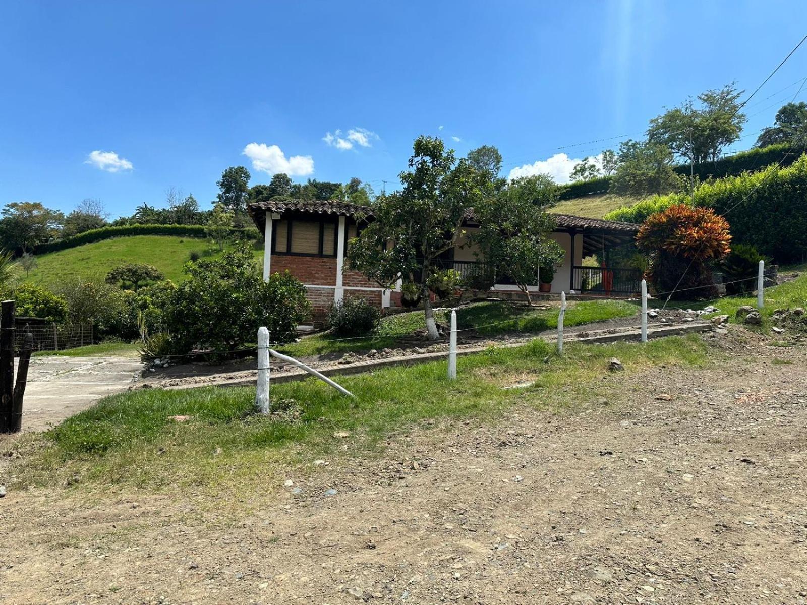 Casa Campestre Buga Parcelacion Paraiso De Sonsito Villa Exterior photo